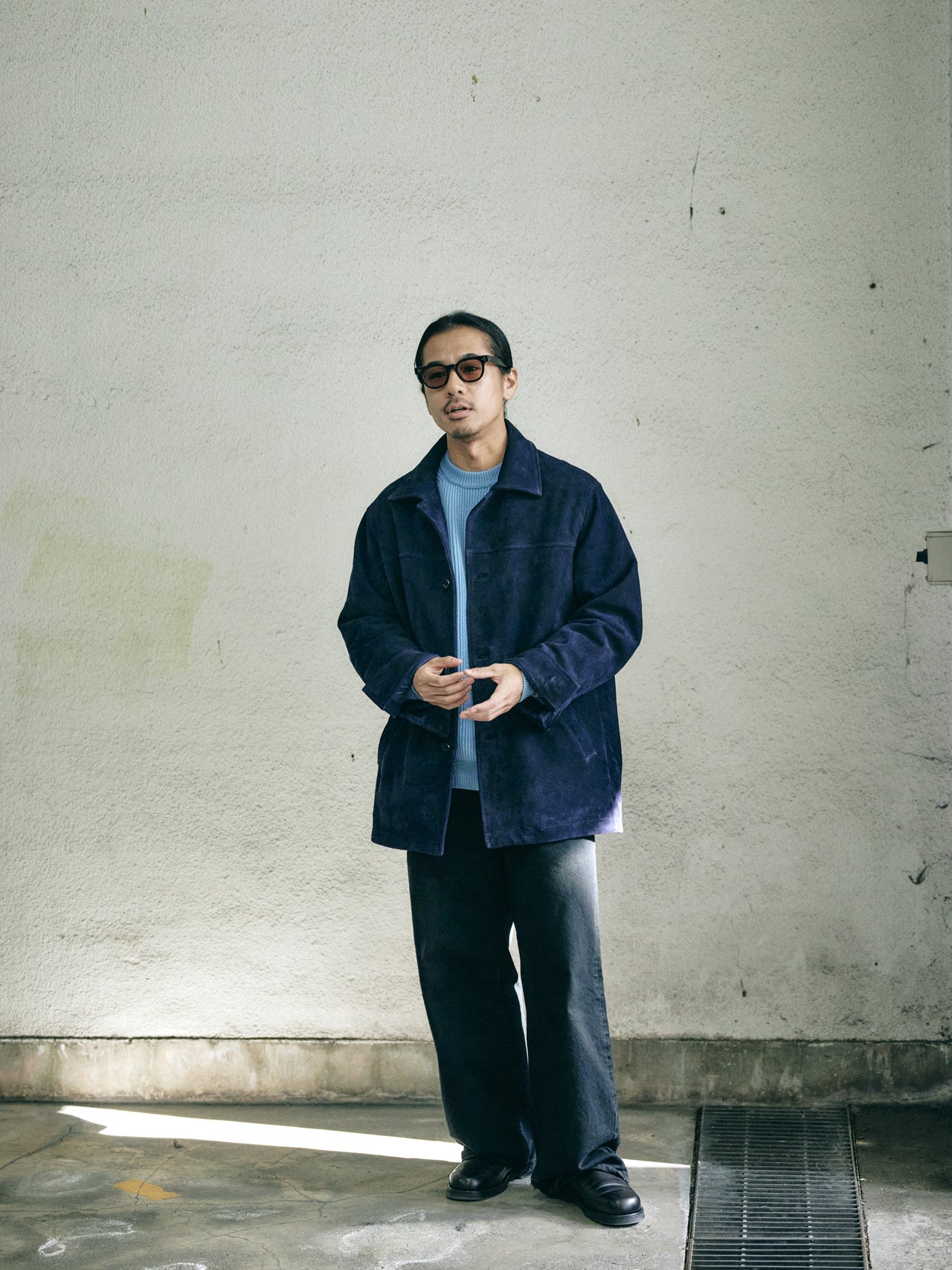 オシャレな人が買ってよかった〈KYOU〉のカーコートのオシャレな着こなし