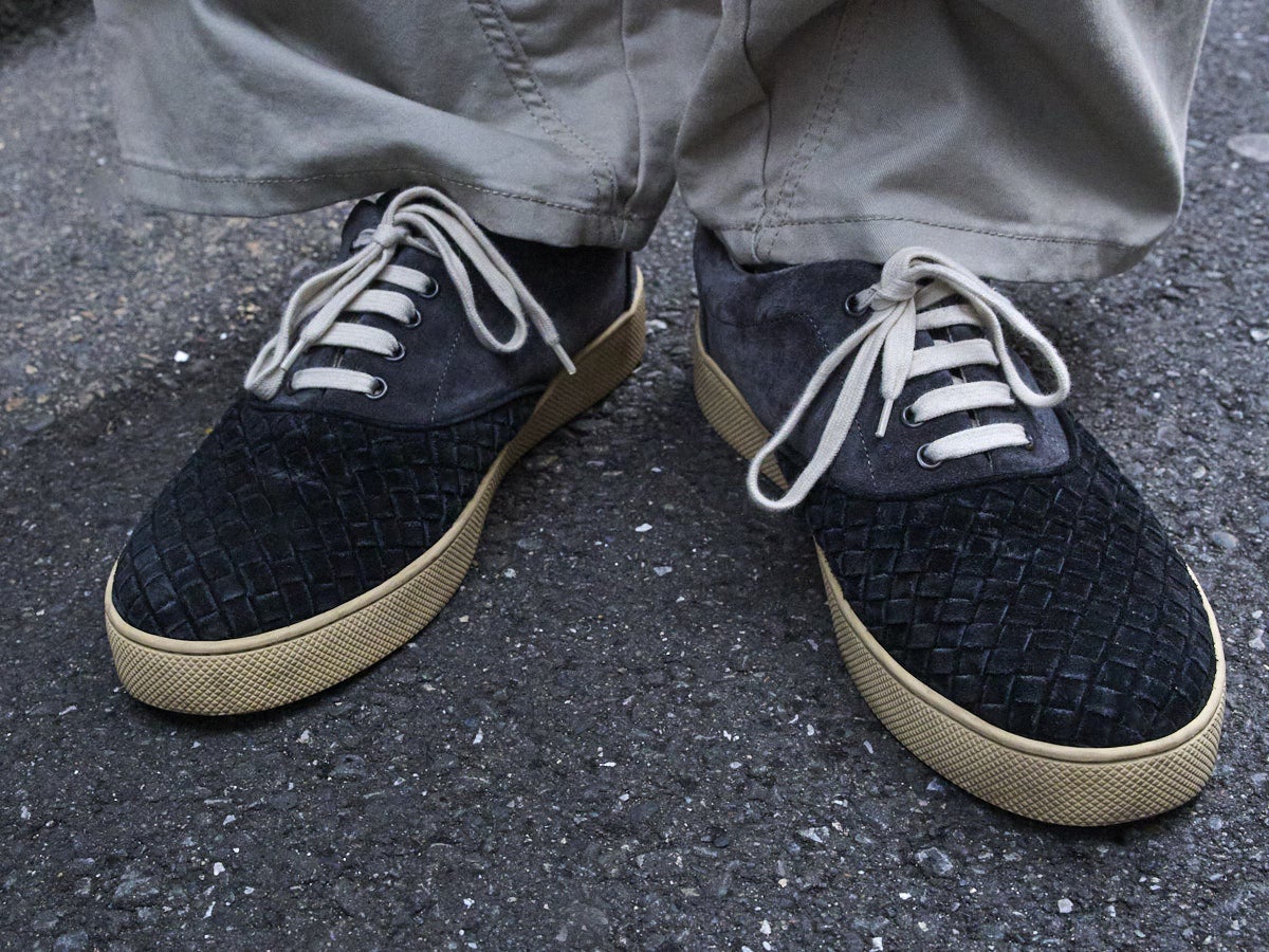 四坂亮翔の冬私服コーディネート_ボッテガヴェネタのスニーカー