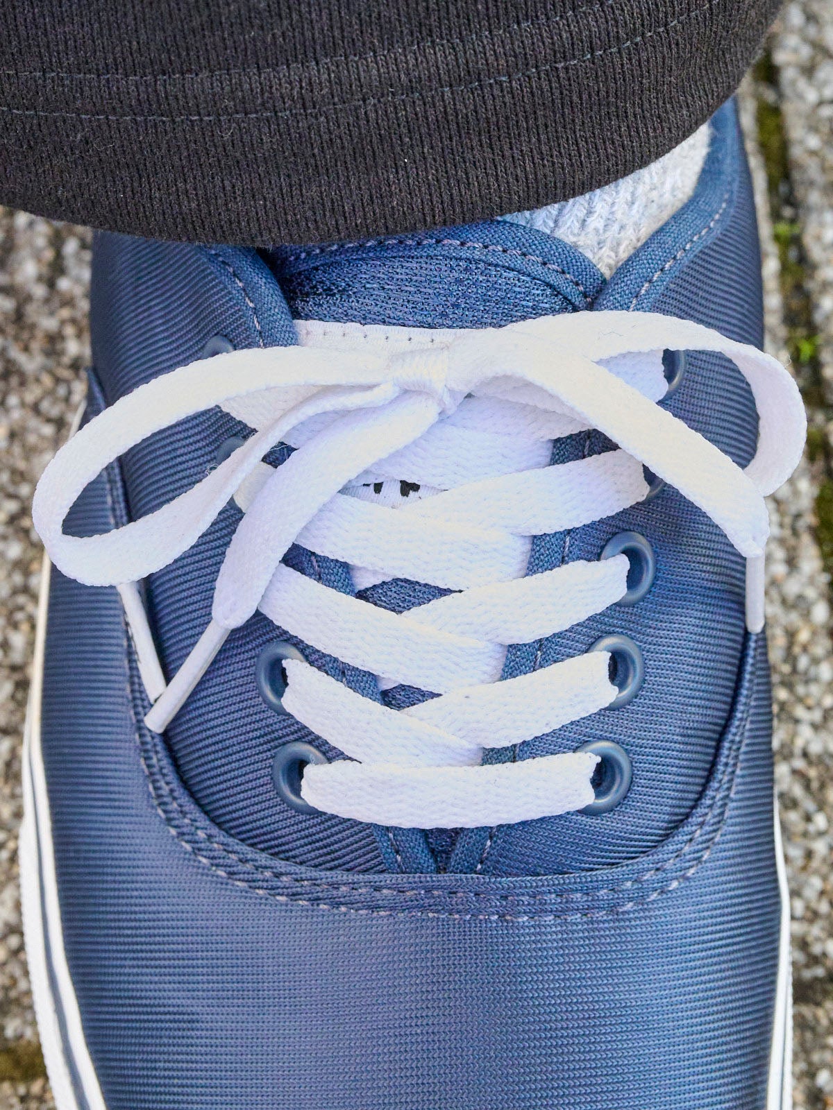 ヴァンズ、Authentic、シューレース