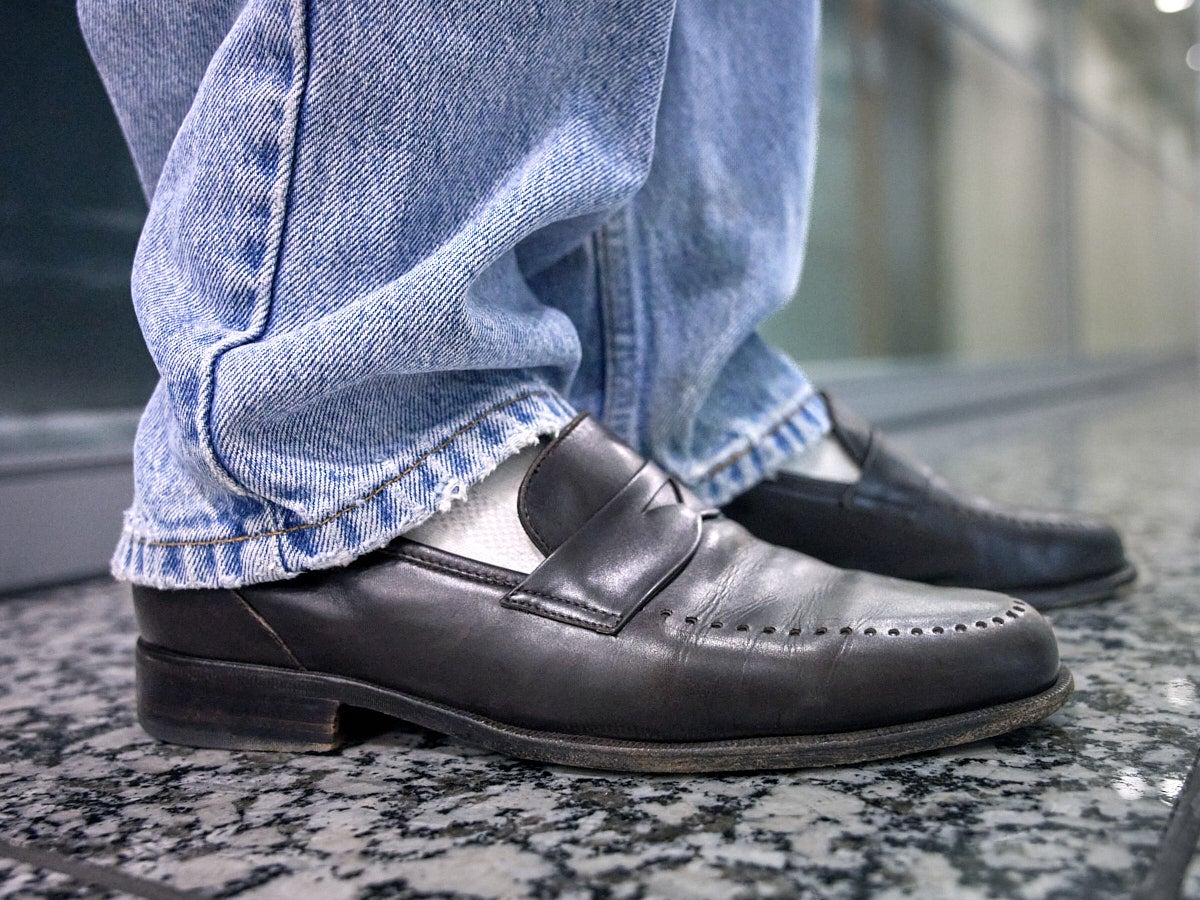 モレスキーの革靴のサイド