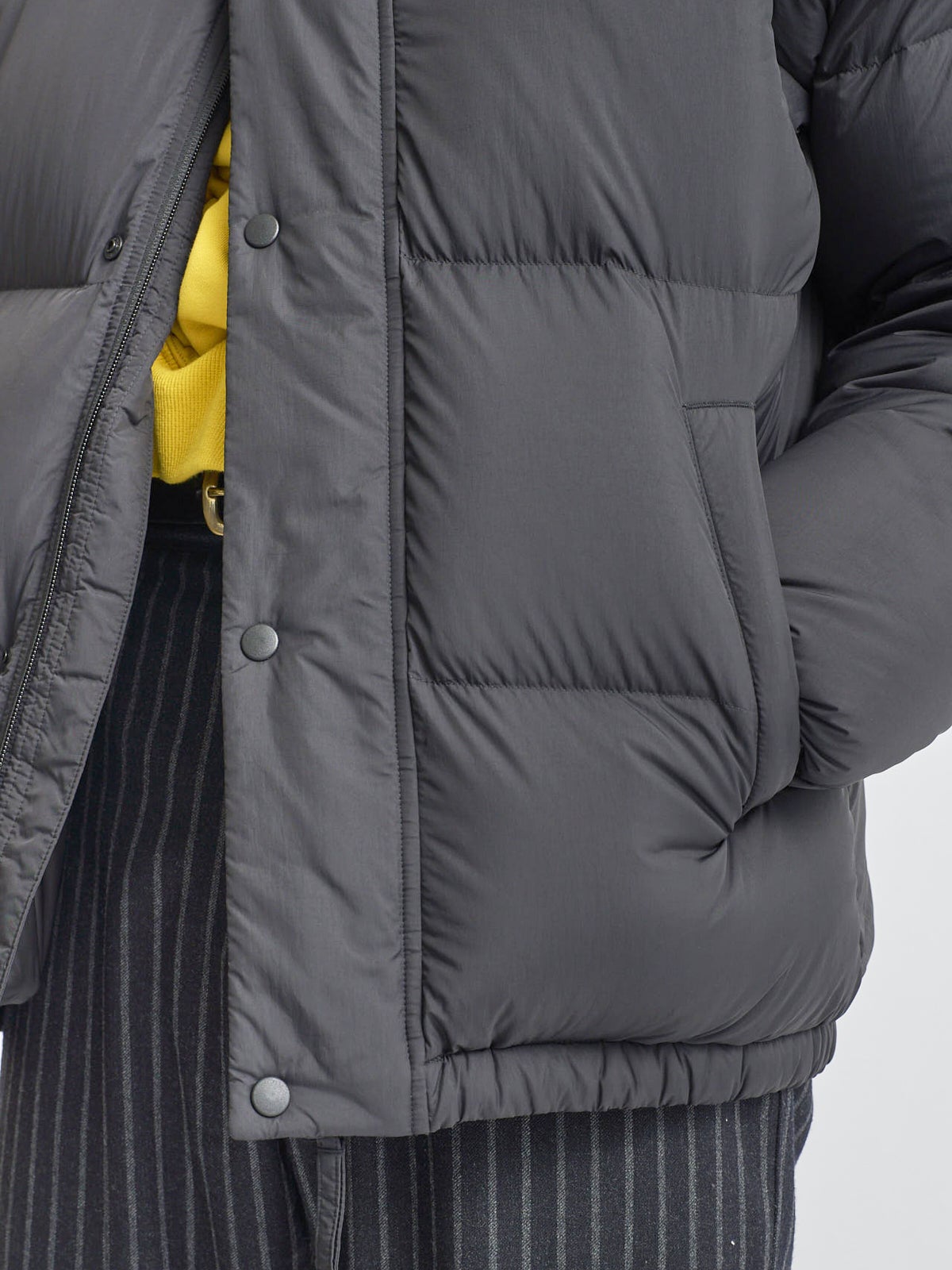 無印良品ダウン 裾