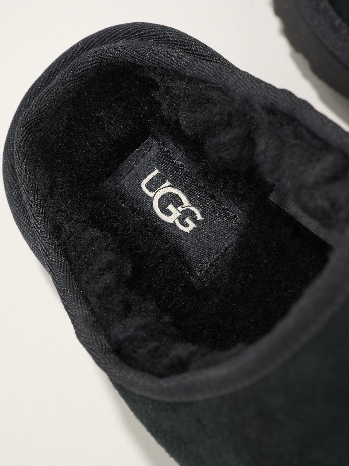 UGG アグ 暖品 Classic Slip-On