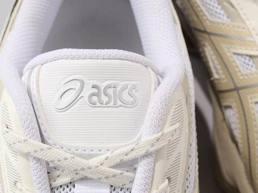 「アシックス」で完売前に買うべき“最強白スニーカー”6選!1万円台新作GELシリーズ、話題コラボ…服好きを魅了する抜群の履き心地!