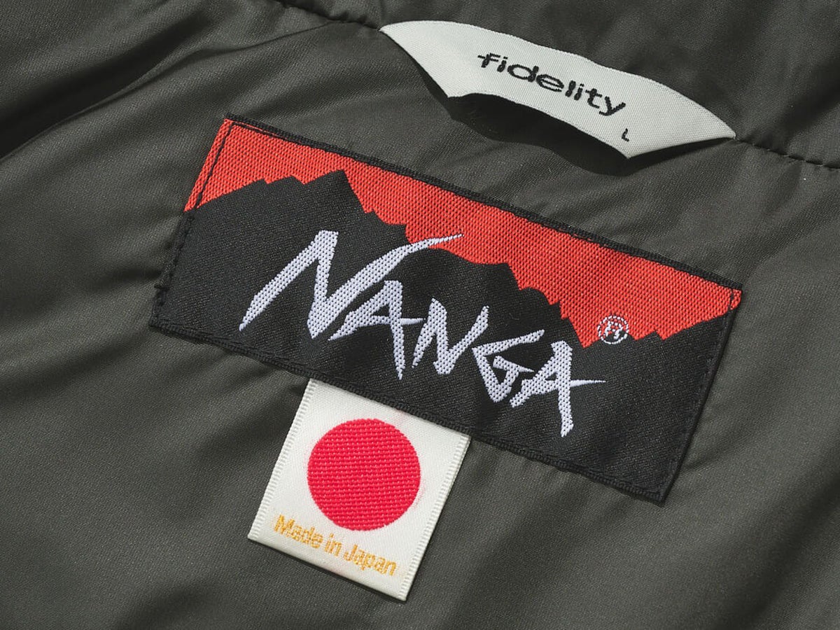 ダウンのトレンドカラーは「大人カーキ」！日本製の特別なナンガ、ユニクロ、人気ブランドコラボ…いま買うべき９選！