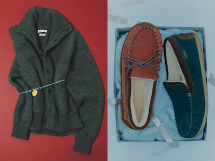 「ホリデーギフト」にちょうどいい名品12選。1万円台のマフラー、革靴、アクセサリー…もらって嬉しい小物からアパレルまで！