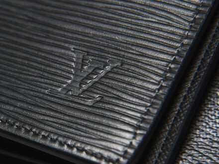 「ハイブランド」の冬ボーナスで買うべき“ご褒美レザー財布”15選！新作、革名品、カードケース…ホリデーシーズンのギフトにもオススメ！