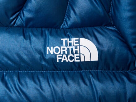 「ザ・ノース・フェイス」で12月に買うべき名品６選！ 最強ゴアテックスダウンから１万円台のあったか小物まで。[THE NORTH FACE]