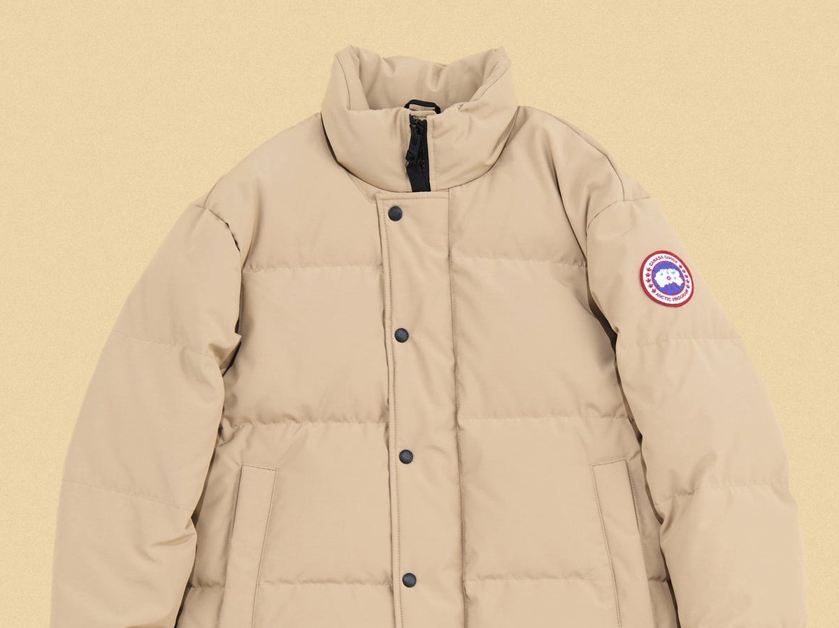 全方位好印象な「優しいダウン」８選。トレンドも狙うなら今季は絶対にベージュ～ブラウン！