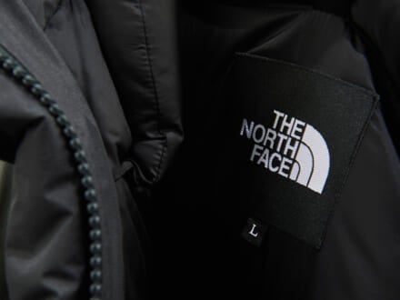 「アウトドアブランド」でいま買うべき“最強黒ダウン”14選。モンベル、ザ・ノース・フェイス、パタゴニア、アークテリクス…新作＆名品ブラック！