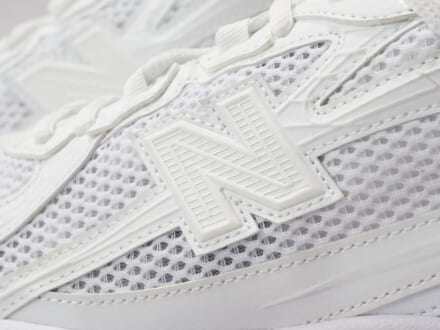 「ニューバランス」の完売前に買うべき“新作白スニーカー”４選！最強ゴアテックス、１万円台、2002や1906など人気モデルの新作が集結！[New Balance]