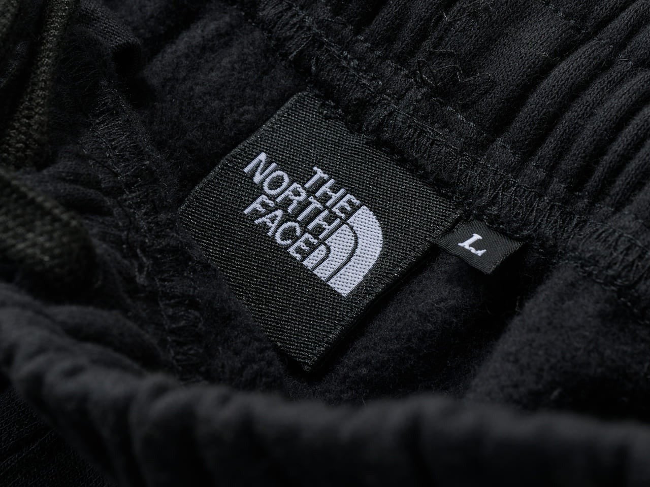 「ザ・ノース・フェイス」で買ってよかったコラボ＆裏名品から正解着こなしまで。2025年「THE NORTH FACE」人気記事ランキング10！