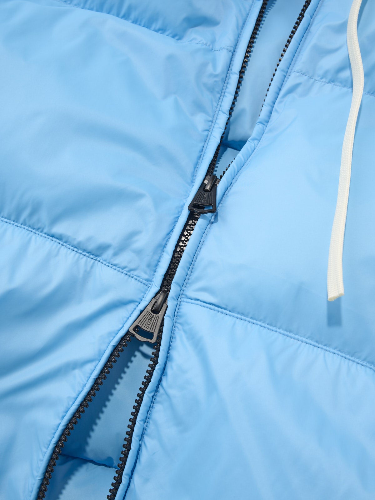 BIG ROCK CANDY MOUNTAINEERING、Alpine Jacket、ジップディテール