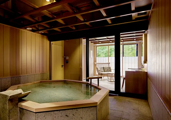 箱根 おすすめ宿 客室露天温泉風呂付『はつはな』貸切風呂「静寂の湯」
