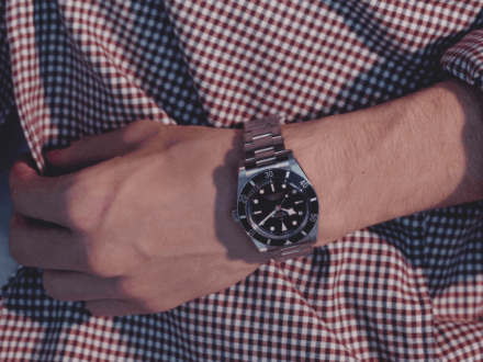 小ぶりなのに存在感抜群。「チューダー」の腕時計は春先まで映える一本。[Watch- 今月のウォッチ]