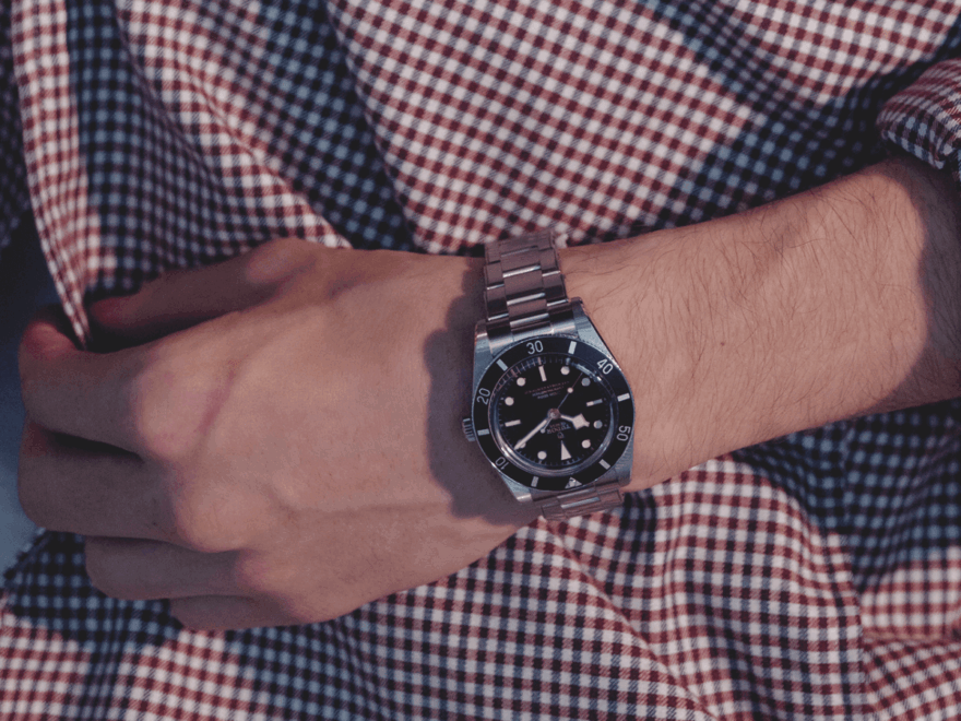 小ぶりなのに存在感抜群。「チューダー」の腕時計は春先まで映える一本。[Watch- 今月のウォッチ]