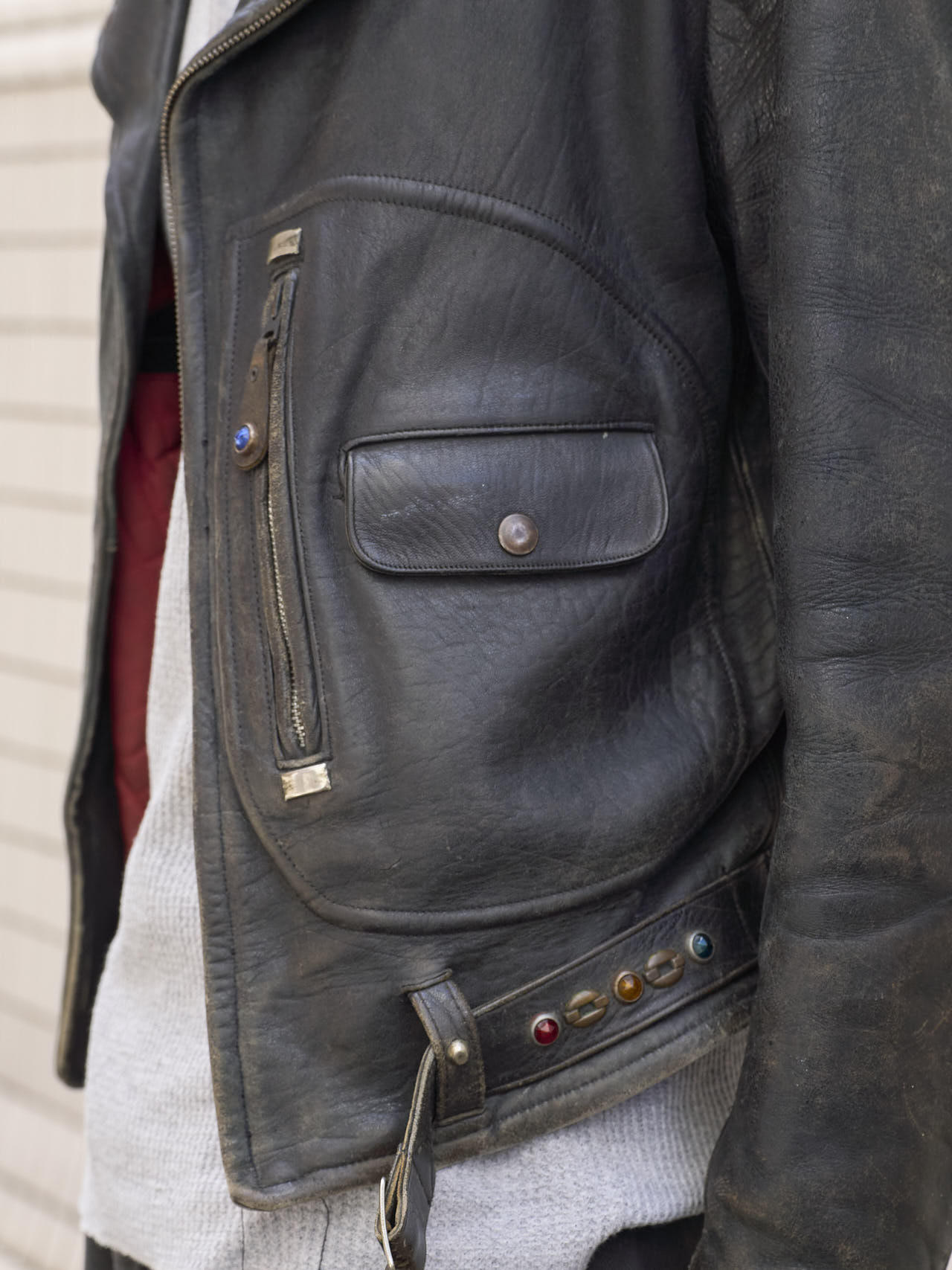 古着のジャケットのポケット