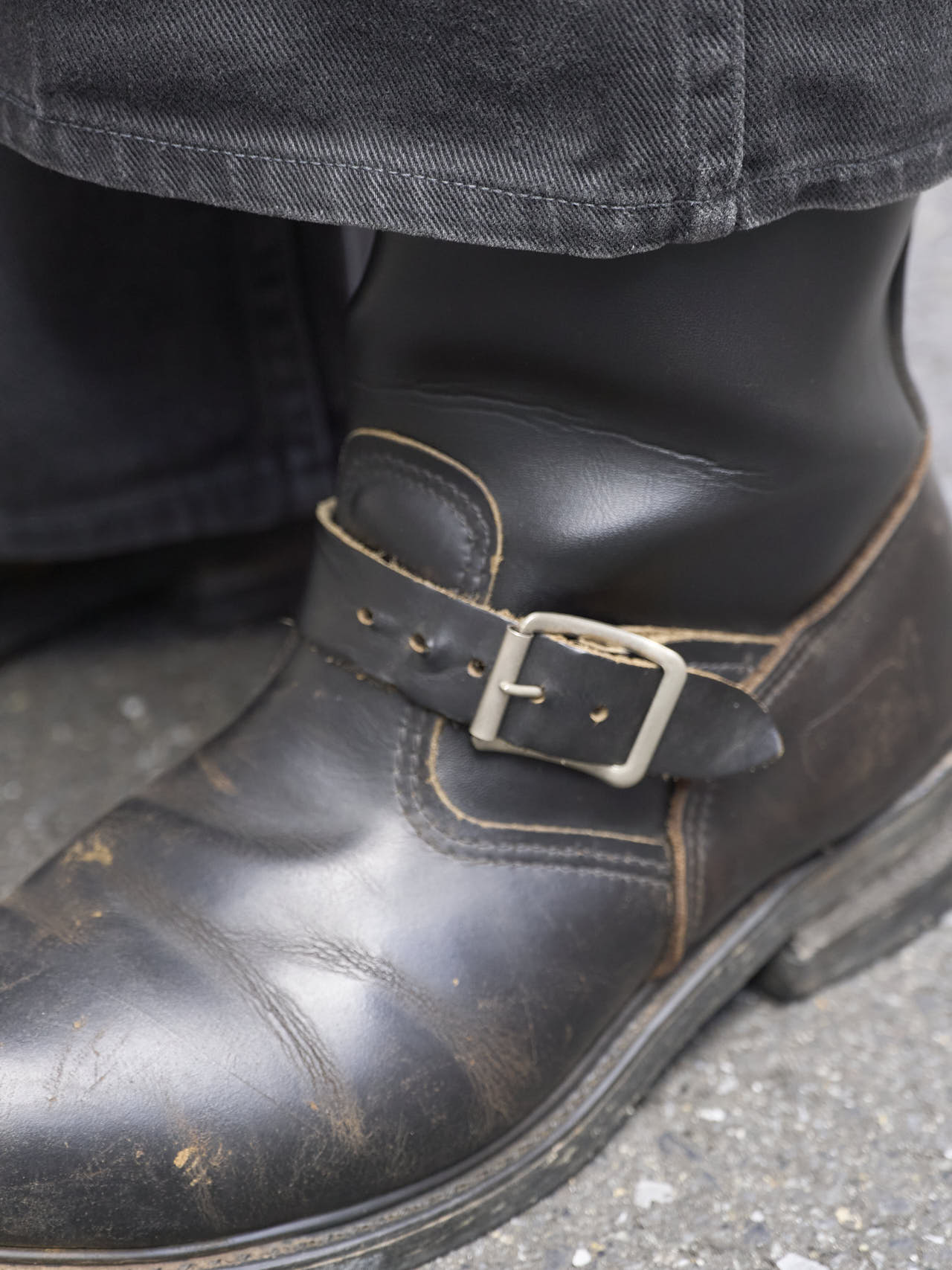 古着のブーツのベルト