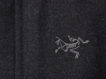 「アークテリクス」で12月に買うべき名品７選！ 珍しいウールシャツ＆フリースパンツ、ダウンじゃないのに暖かい最強アウター、１万円以下暖か小物&hellip;[ARC&rsquo;TERYX]