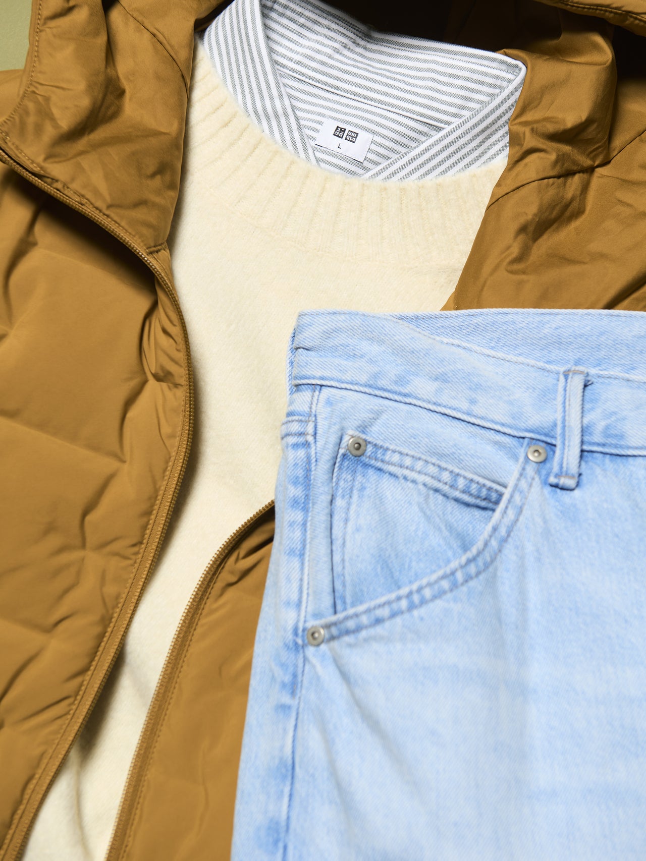 「ユニクロ」アウターの高見えコーデ①のディテール