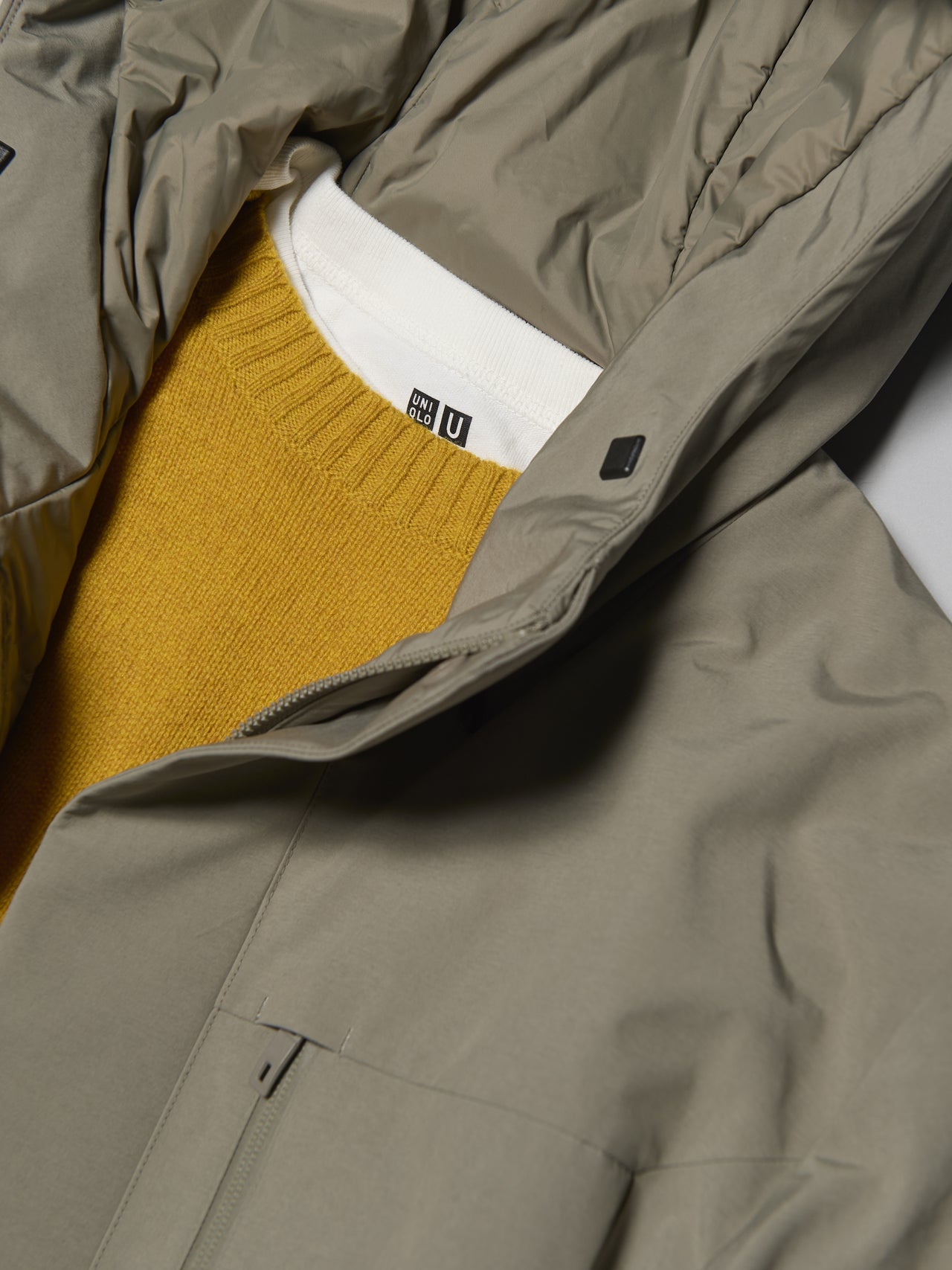 「ユニクロ」ダウンの高見えコーデ②のディテール