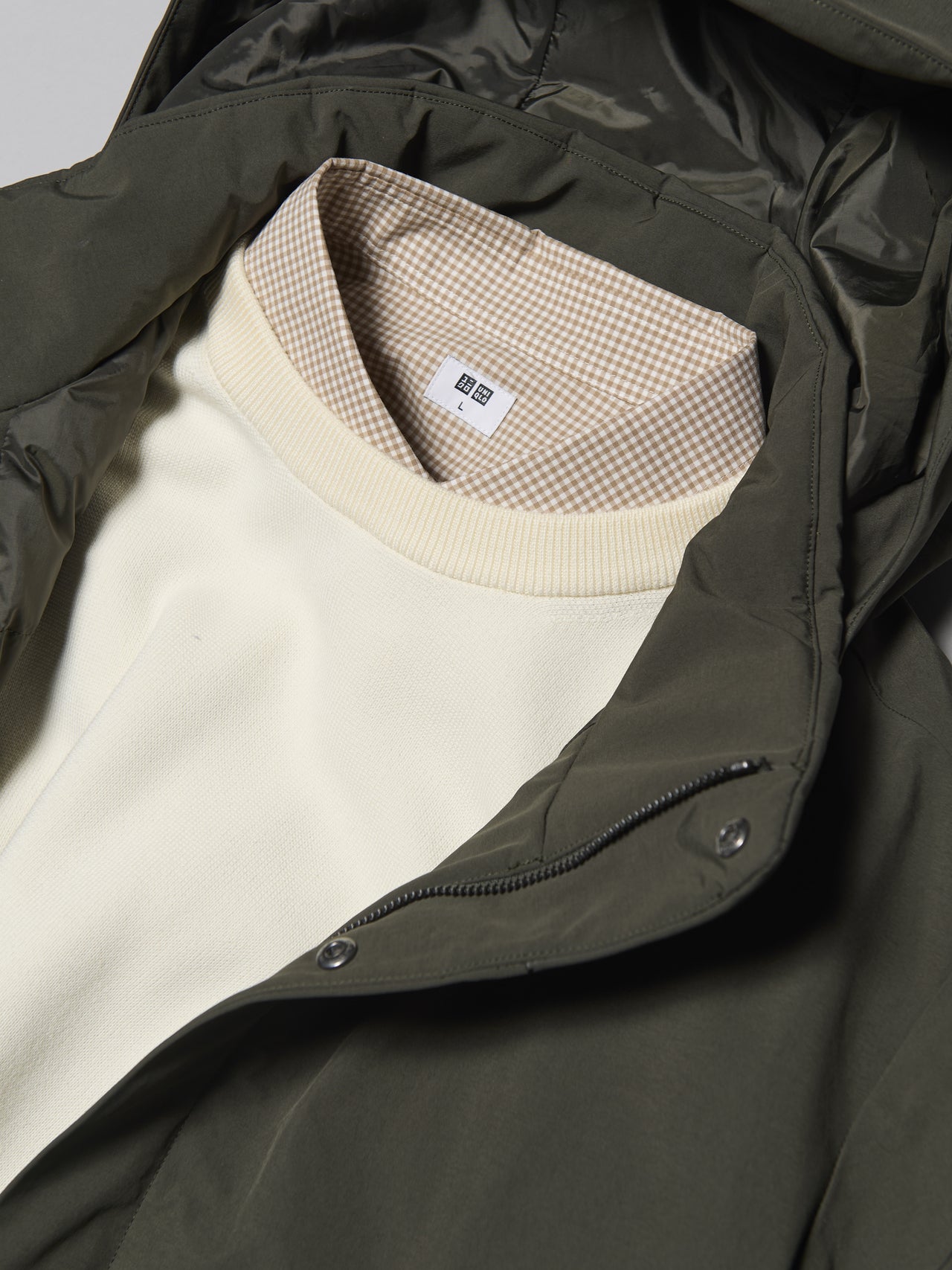 「ユニクロ」ダウンの高見えコーデ③のディテール