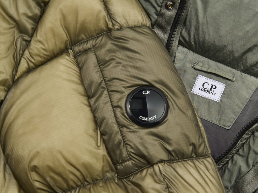 「シーピーカンパニー」で買うべき新作ダウン５選＆試着レビュー！象徴的なレンズディテールを見たことあるけどオススメは？[C.P. Company]