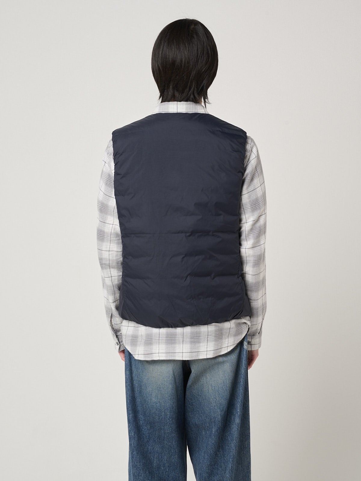 紳士 軽量ダウンポケッタブルノーカラーベスト3