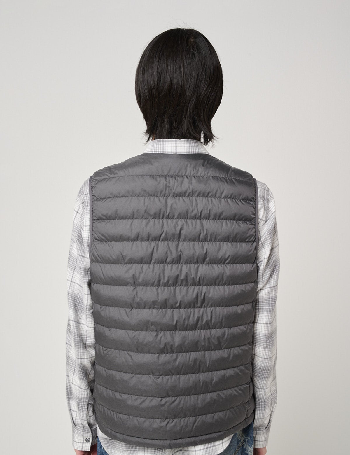 ユニクロのパフテックコンパクトベストを試着&本音レビューのバック