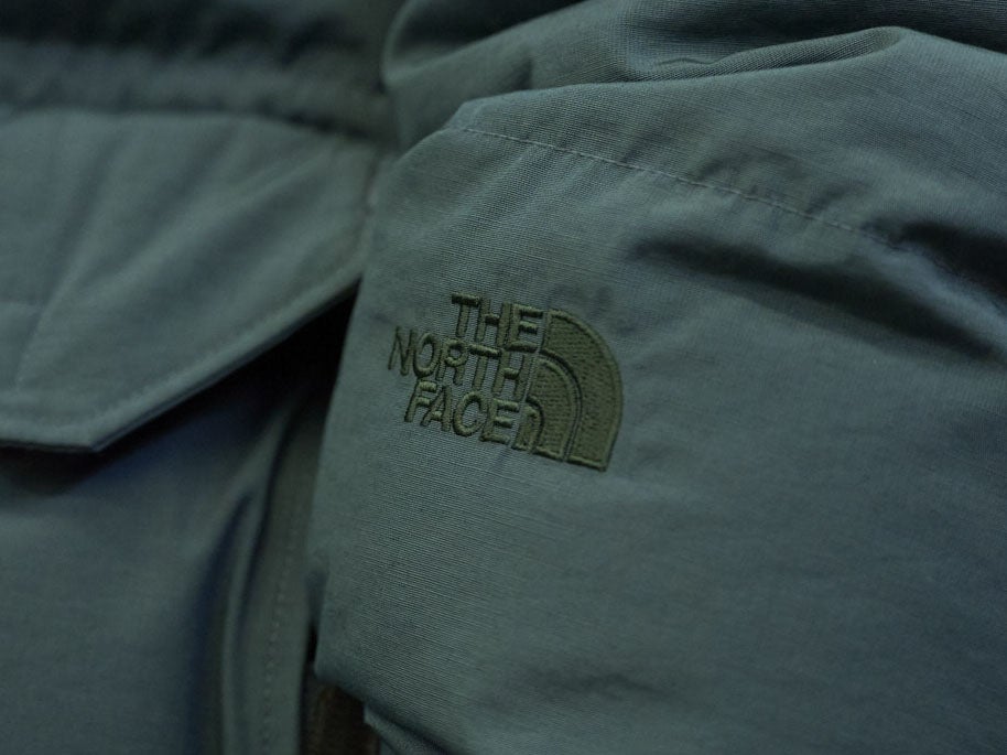 ガチのアウトドア用モチーフという選択。「ザ・ノース・フェイス」の新作ダウンはどう着るのが正解？[THE NORTH FACE]