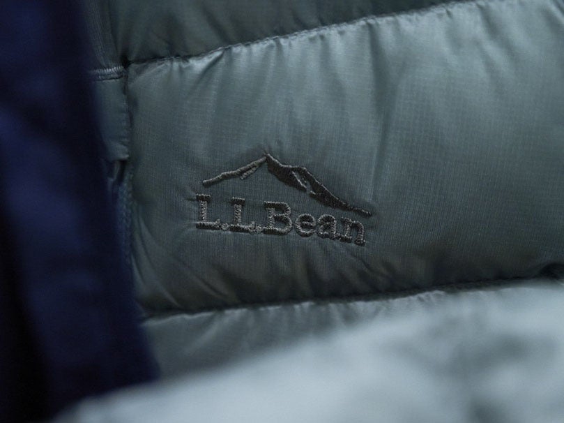 今ならセール価格で買える「エル・エル・ビーン」のメンズ ウルトラライト 850 ダウン・ジャケットはどう着るのが正解？[L.L.Bean]