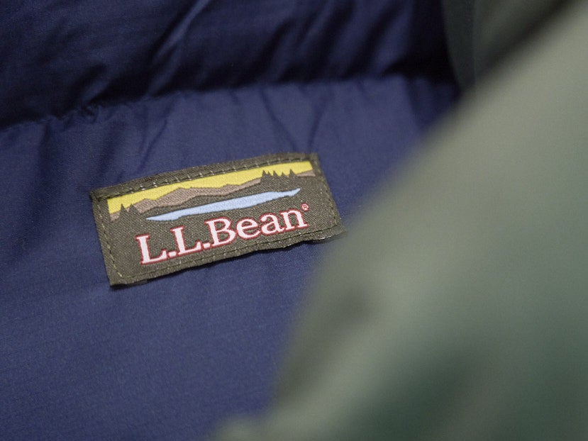 「エル・エル・ビーン」のメンズ マウンテン・クラシック・ダウン・ベストはどう着るのが正解？[L.L.Bean]