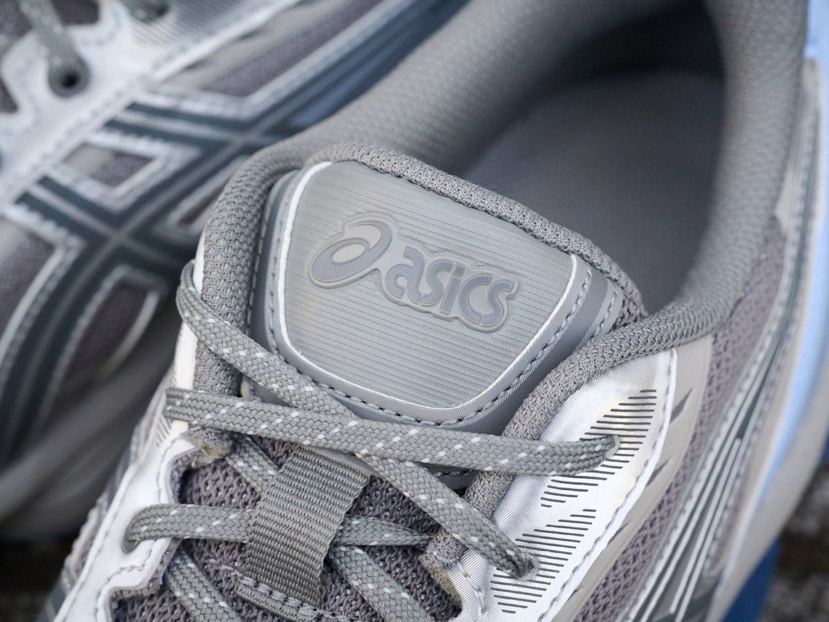 アシックス ゲルキネティックフルーエント シュータン