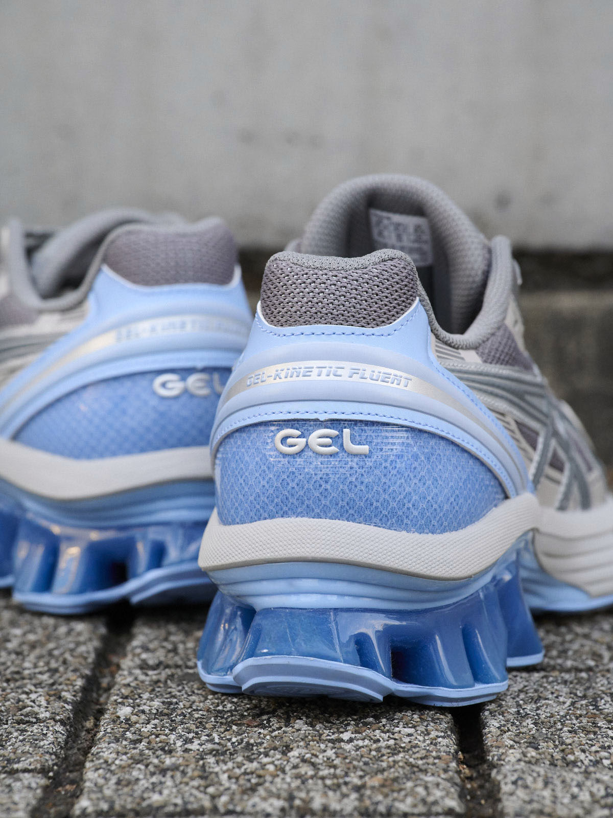 アシックス ゲルキネティックフルーエント ヒールカウンター