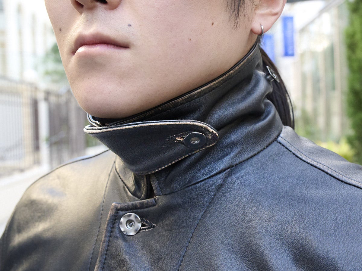 CCU レザージャケット チンストラップ