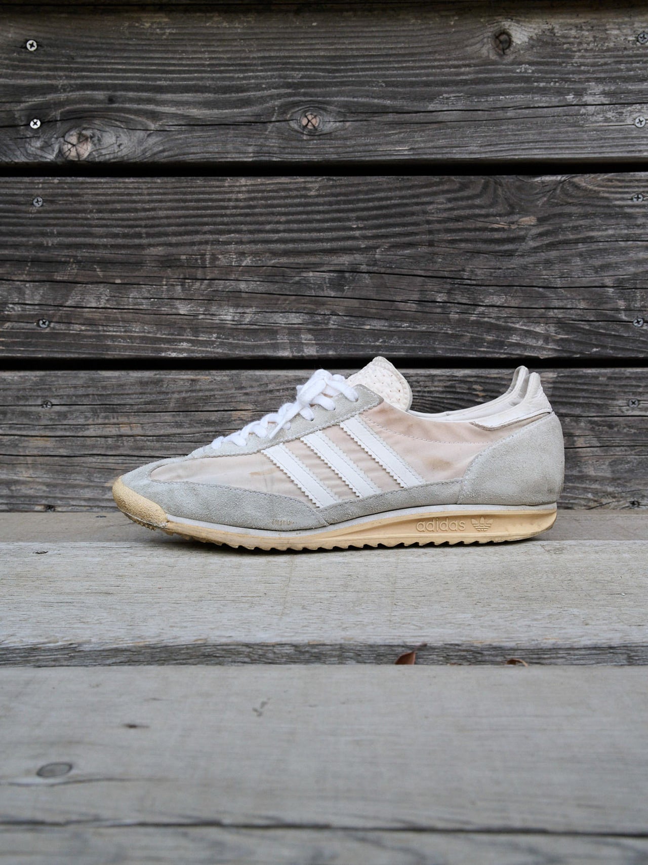 adidas Originals by HYKE「 SL72」サイド