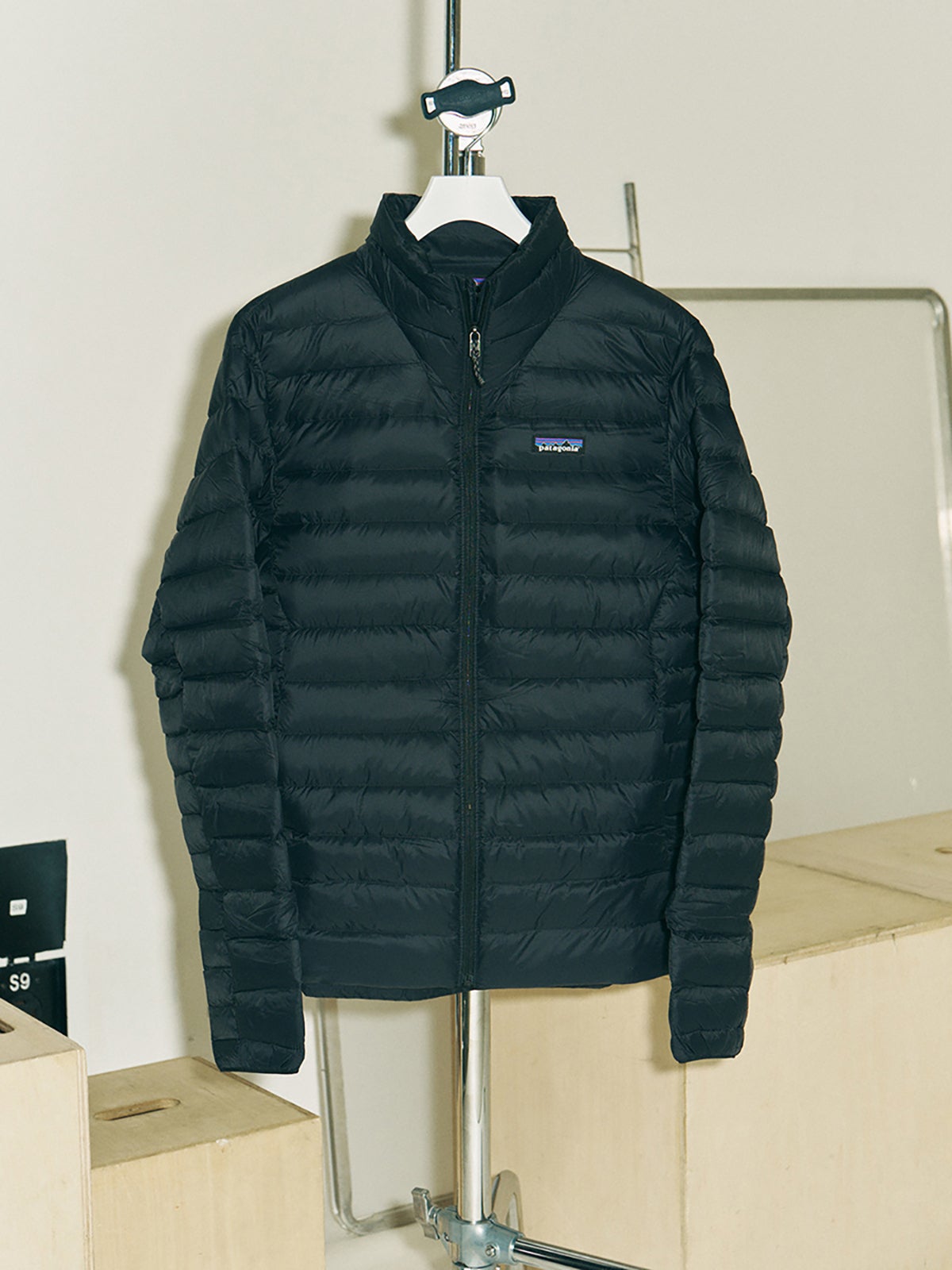 パタゴニアのメンズ・ダウン・セーター ジャケット