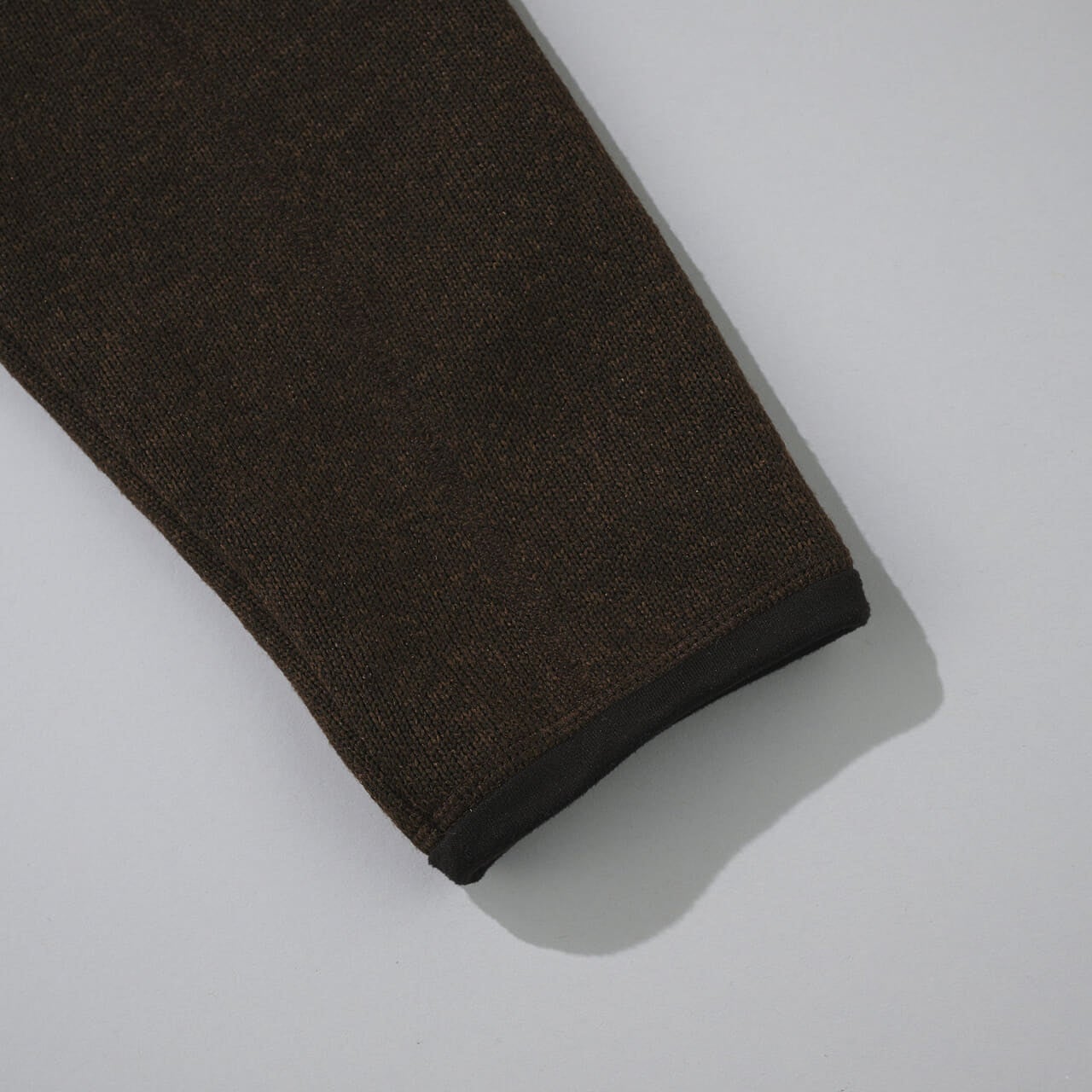 エディターが買ってよかったパタゴニアの愛用フリース／メンズ・ベター・セーター・ジャケットの袖口