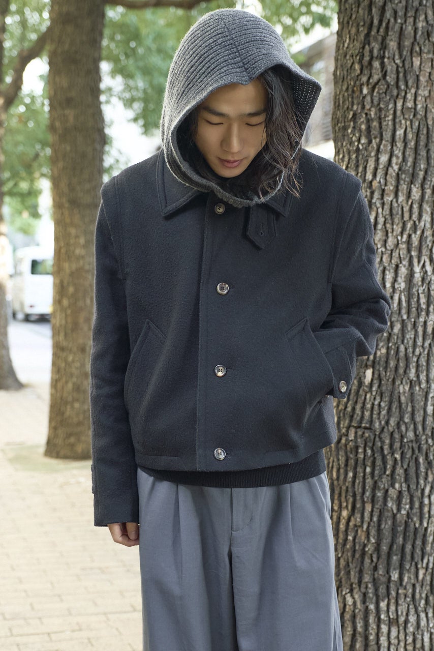 SALEWA（サレワ）の 愛用スニーカー「WILDFIRE 2 GTX」の上半身の着こなし