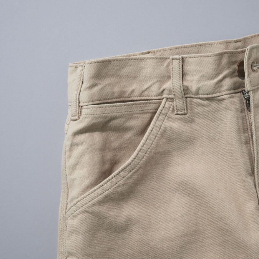 エディターが買ってよかったユニクロ ユーのワイドフィットカラージーンズのポケット