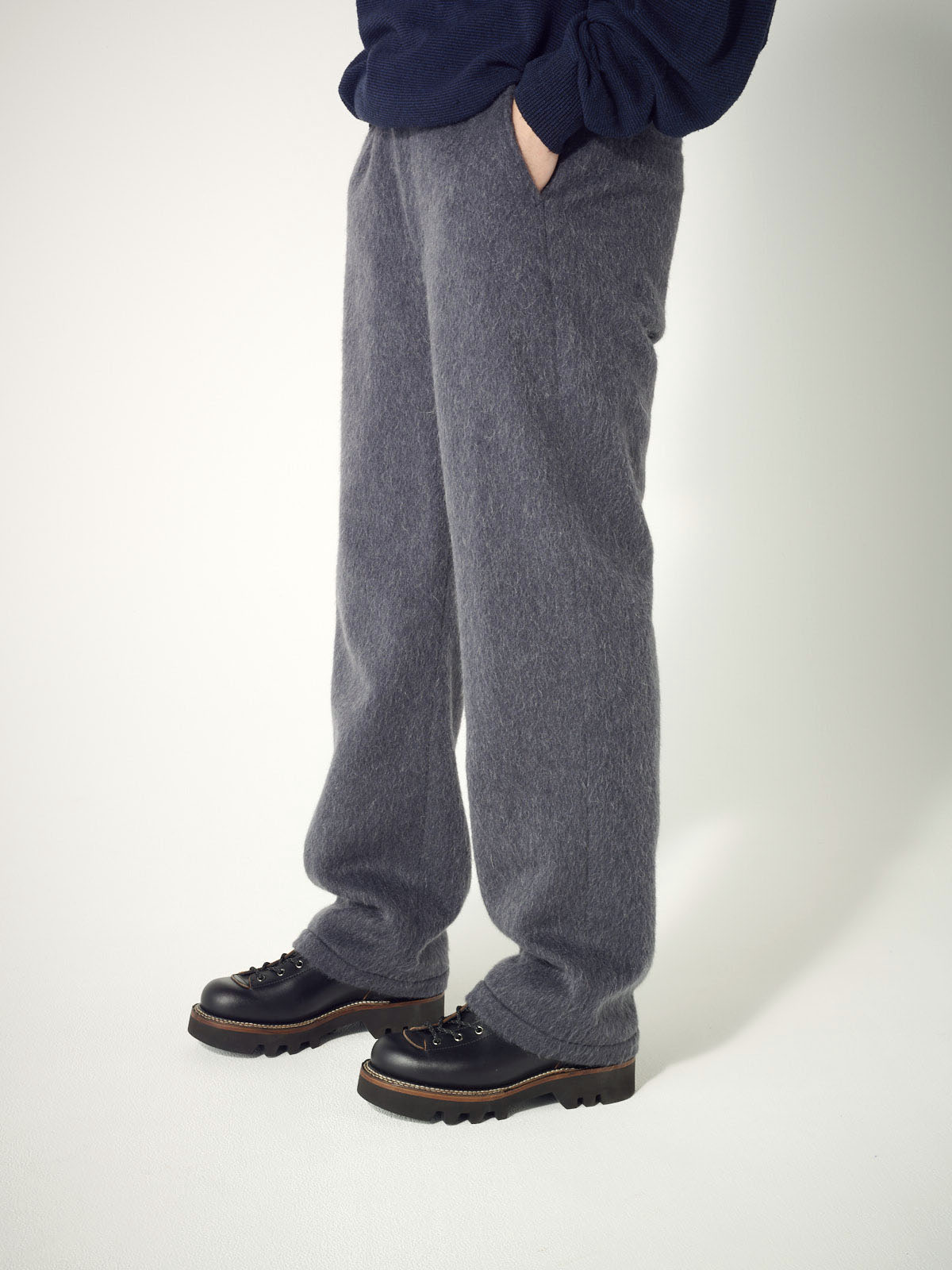 Juha、パンツ、サイド