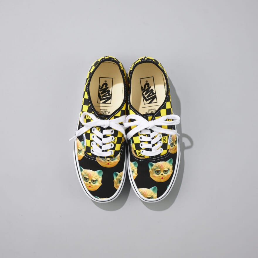 ヴァレンティノ ガラヴァーニ &times; ヴァンズの愛用コラボスニーカー