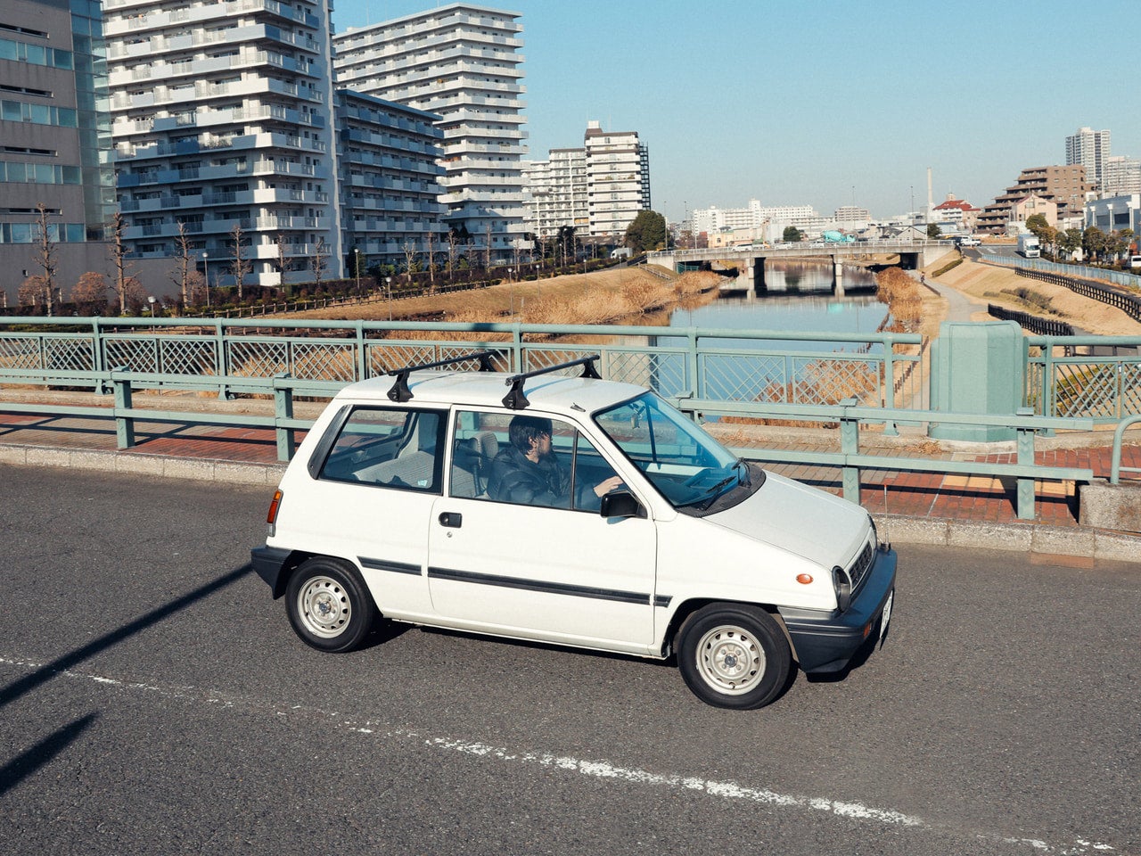 【後編】「ホンダ シティ」の身軽さは、まるでスーパーカブ⁉︎　自ずと出番も多くなる！【俺たち20代“クルマ・バイク”語り！／Vol.51②】