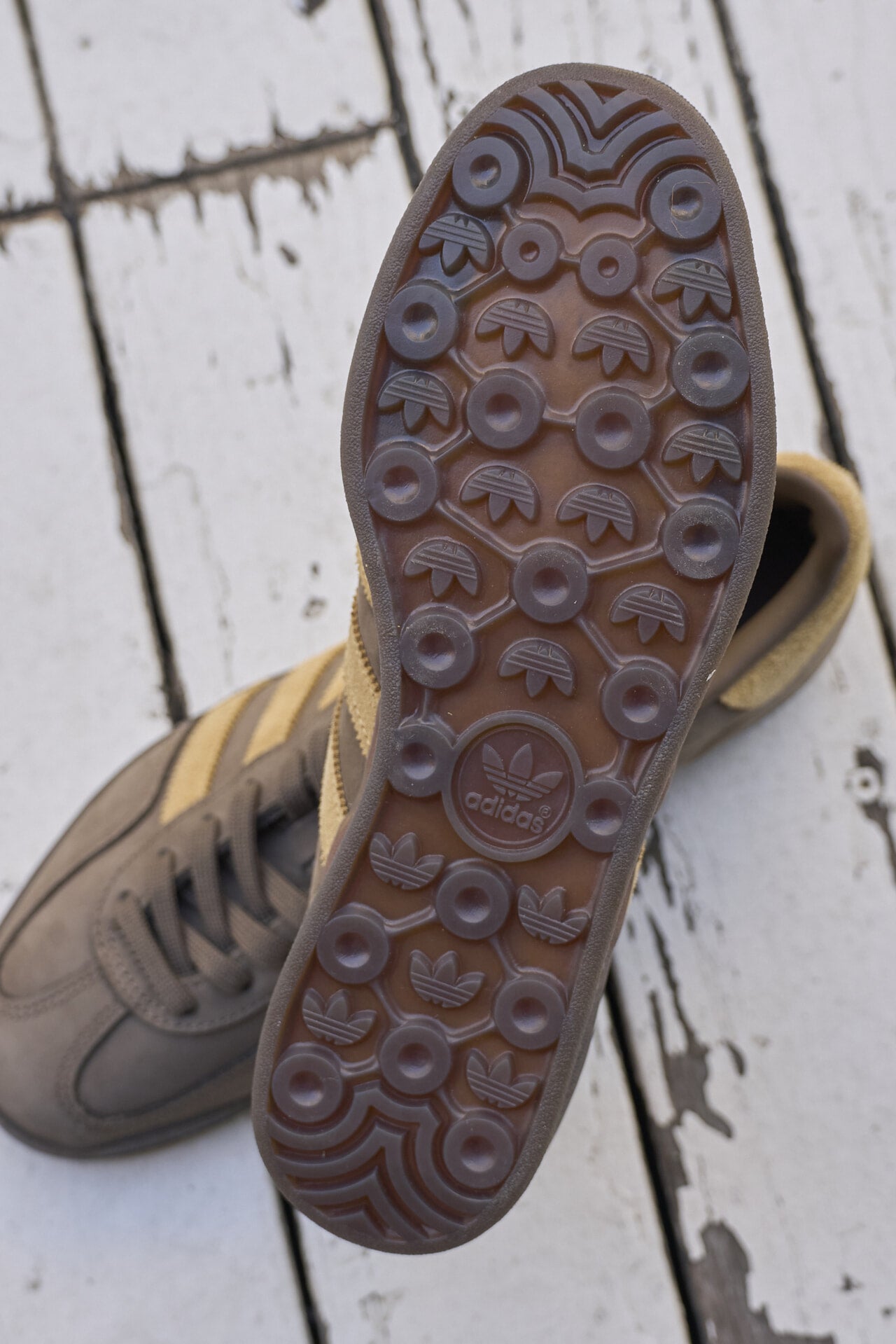 1LDK田村さん　アディダス　ガゼル　アウトソール