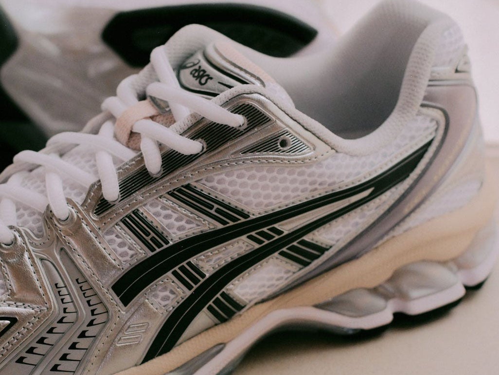 [Gallery]いま「アシックス」を買うなら大人カラーを選んで。編集部が気になった「ASICS」のスニーカー3選