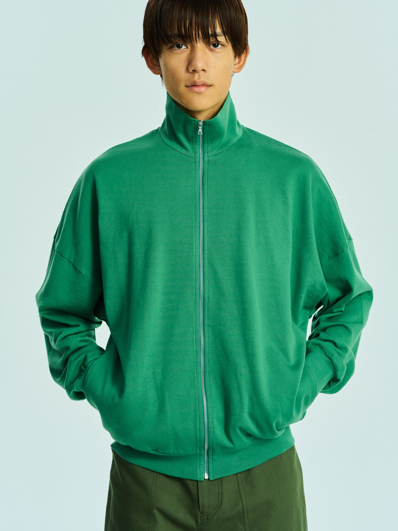オーラリー、AURALEE、ジップブルゾン、グリーン、正面