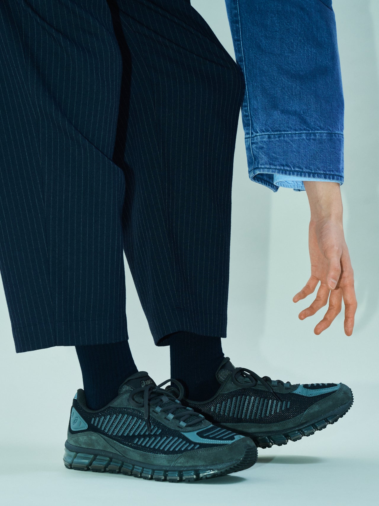 抽選で当たる！】「アシックス」のスニーカー“GEL-QUANTUM 360 I AMP