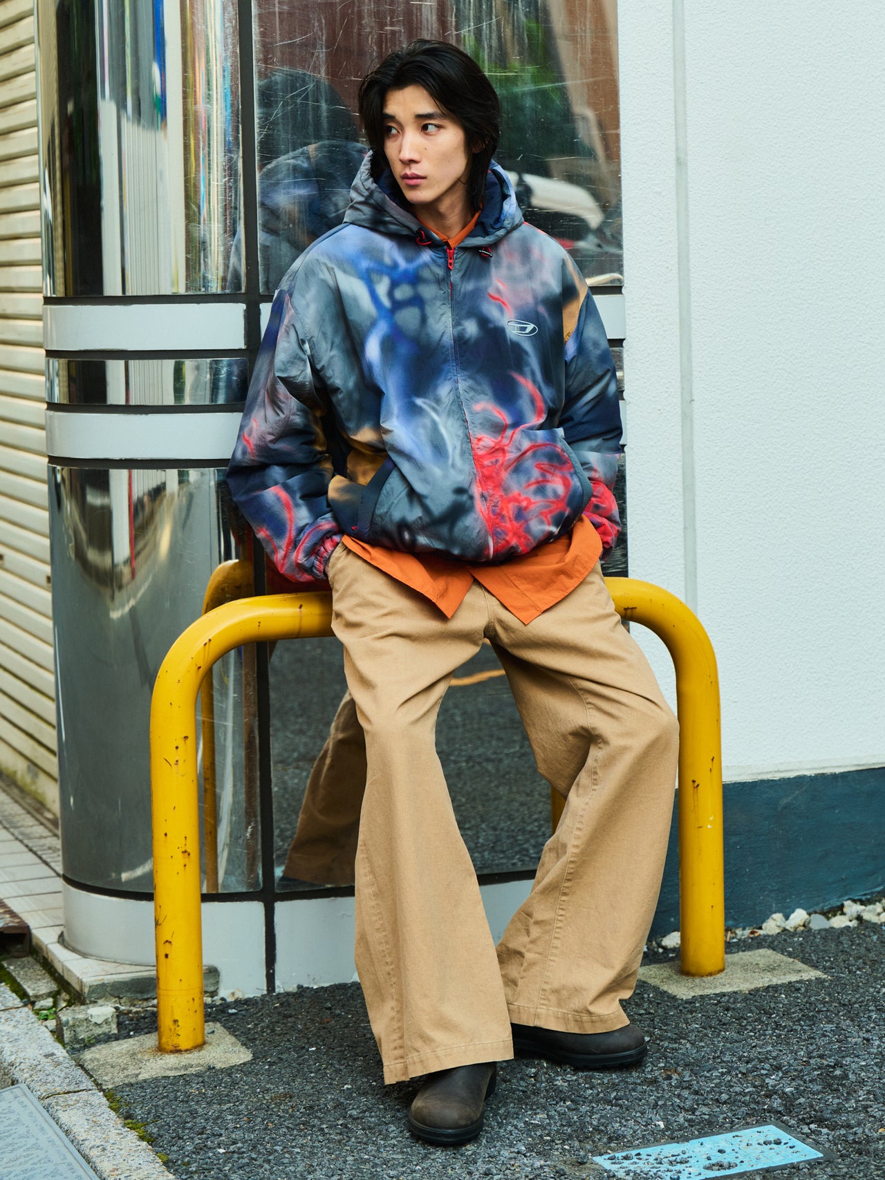 DIESEL ブラック ジャケット サイズ46 抽選で当たる！】「ディーゼル」のパッファージャケット〈サイズ46・48