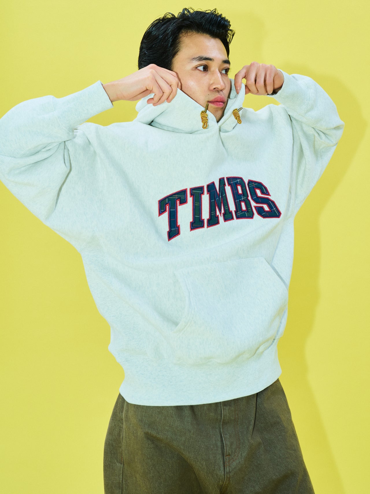 ティンバーランド、パーカ、寄りカット、中田圭祐