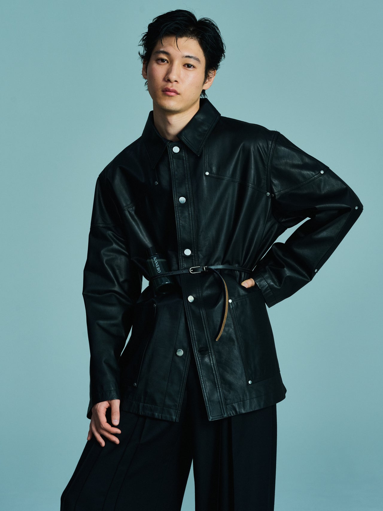 KANEBO、カネボウ スクラビング マッド ウォッシュ、カネボウ スキン ハーモナイザー 、カネボウ ヴェイル オブ デイ、髙橋璃央、全身カット