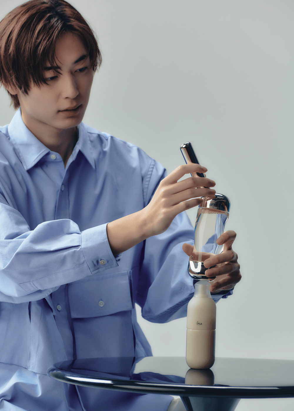 イプサ、スキンケアセット、上半身カット、髙橋 紅輝